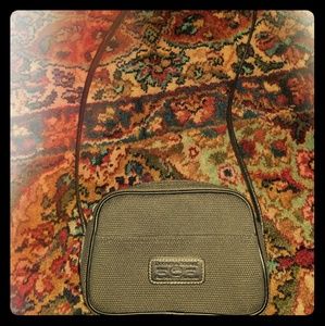 Nwot small dooney bag